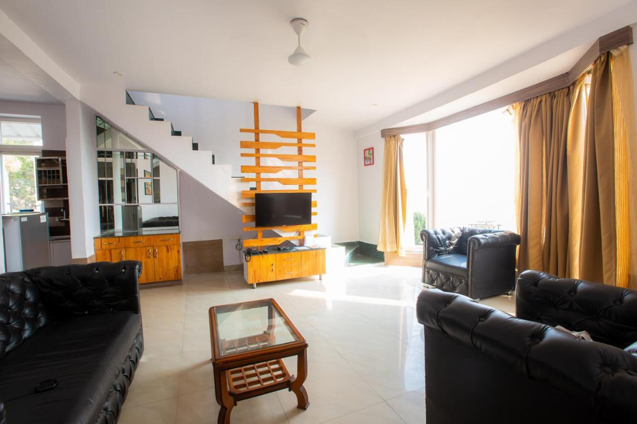 Blue Pine Orchards - Villas Lansdowne Ngoại thất bức ảnh