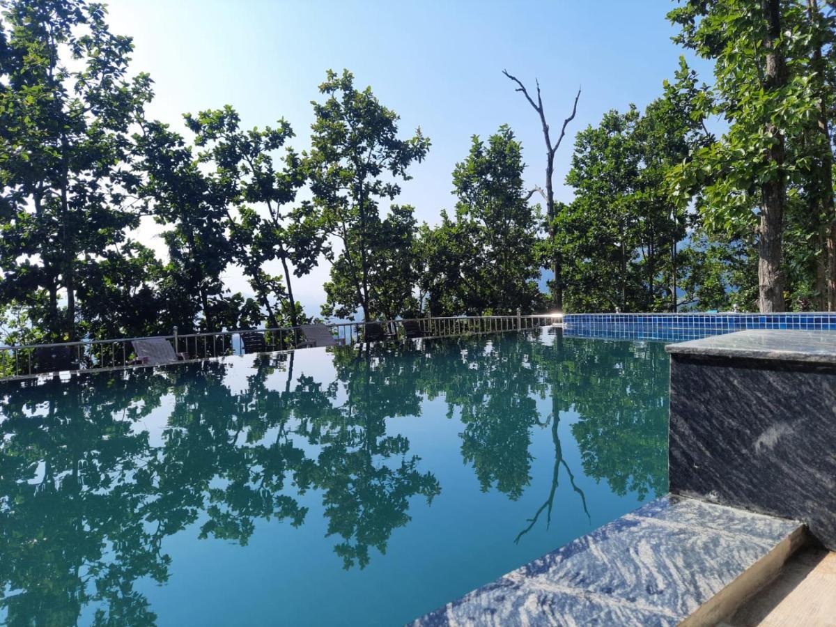 Blue Pine Orchards - Villas Lansdowne Ngoại thất bức ảnh