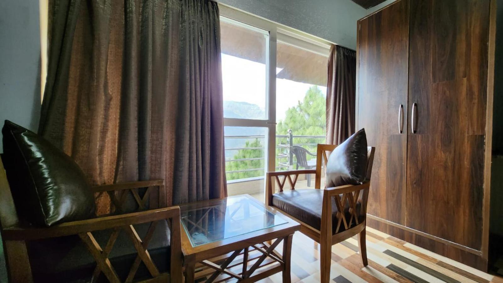 Blue Pine Orchards - Villas Lansdowne Ngoại thất bức ảnh