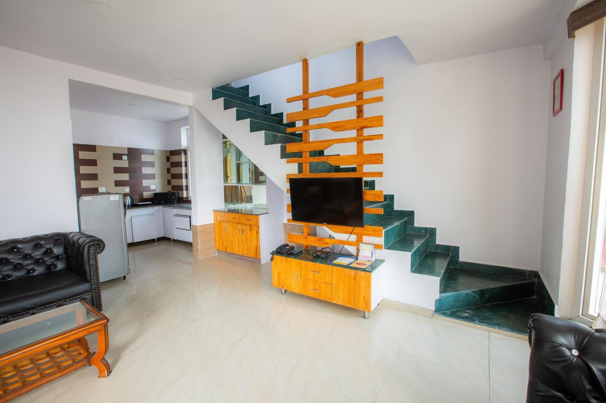 Blue Pine Orchards - Villas Lansdowne Ngoại thất bức ảnh